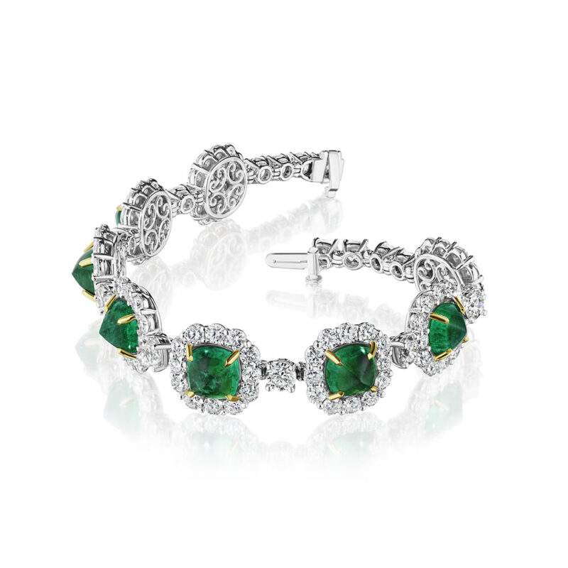27.91ct Sugarloaf Emerald & Diamond Bracelet in 18KT Gold