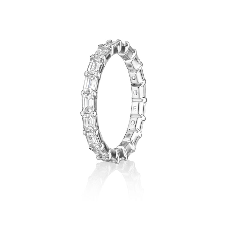 East To West Emerald Cut Diamond Eternity Band – 2.00ctw