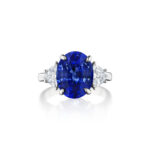7.20ct Oval Sapphire & Cadillac Cut Diamoand Ring in Platinum