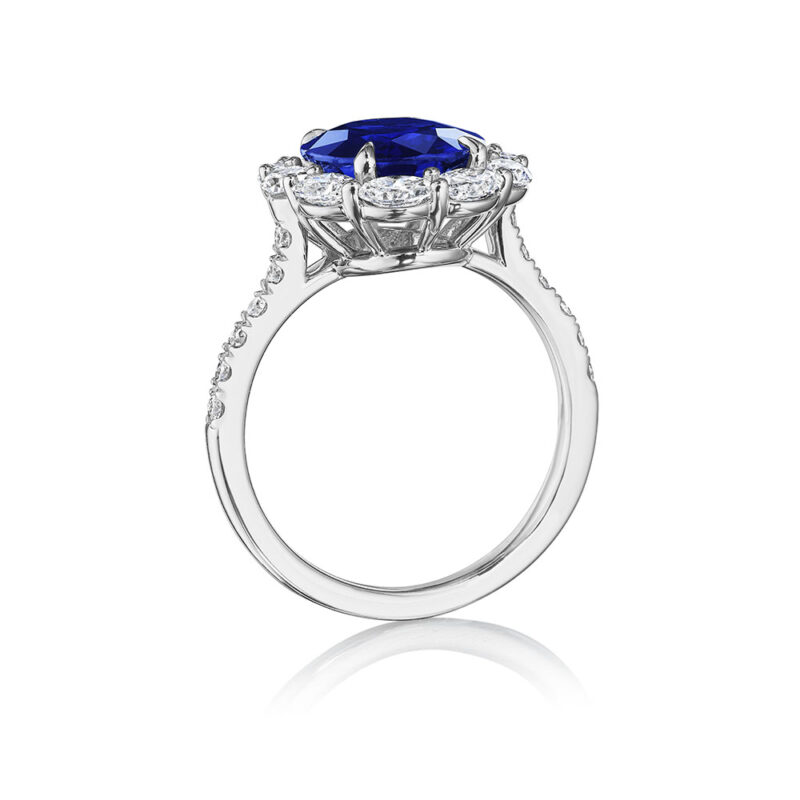 5.09ctw Oval Sapphire & Diamond Ring