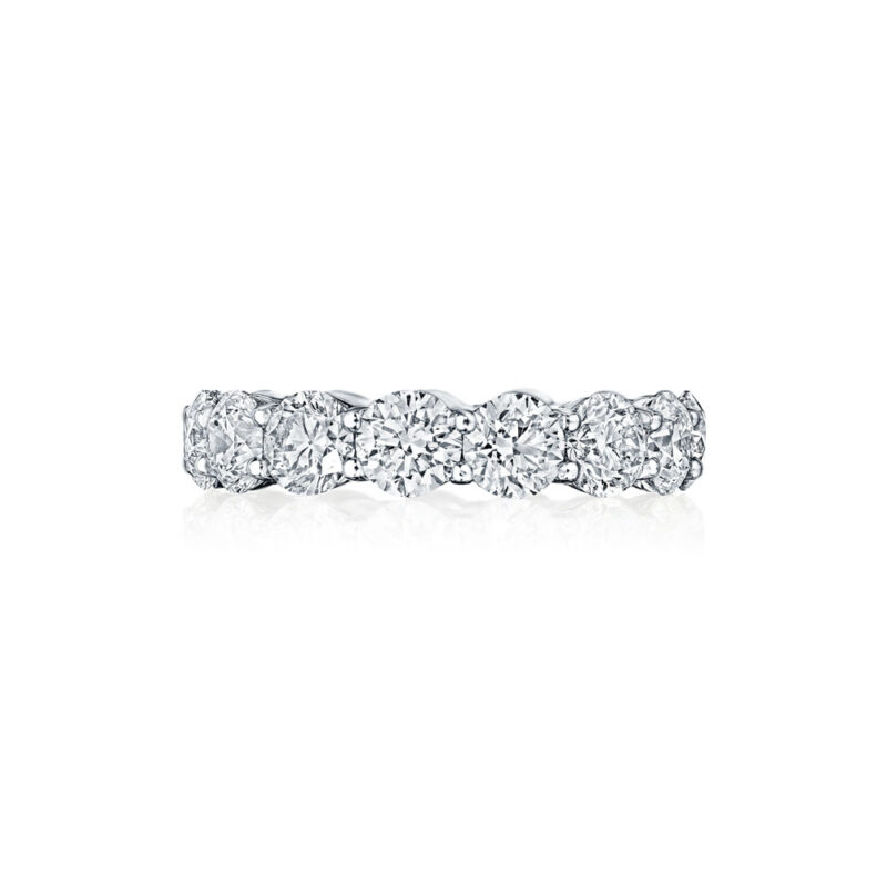 Shared Prong Round Diamond Eternity Band