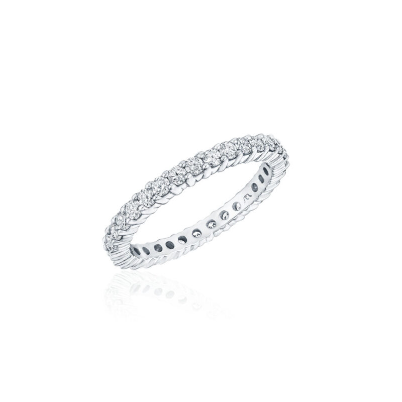 Round Diamond 4 Prong Eternity Band