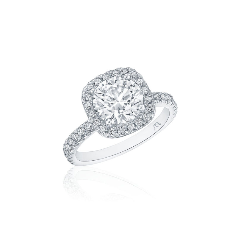 Round Diamond Halo Ring
