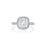 Round Diamond Halo Ring