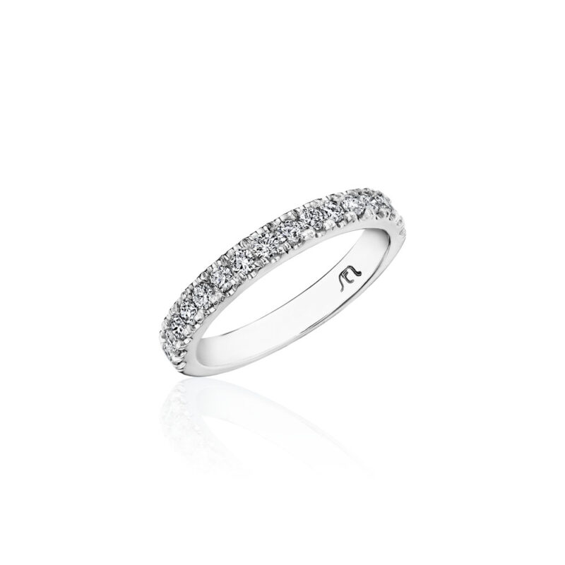 Perfect Twogether® Round Diamond Shared Prong Band