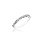 New York Dreams® Round Diamond Band