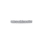 New York Dreams® Round Diamond Band
