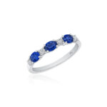 Round Diamond & Oval Sapphire Band