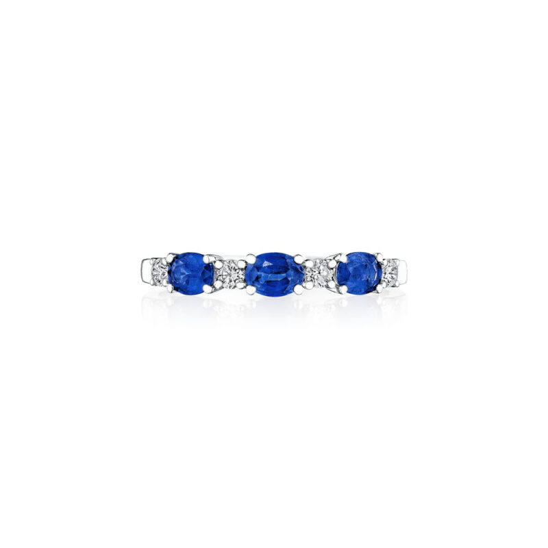 Round Diamond & Oval Sapphire Band