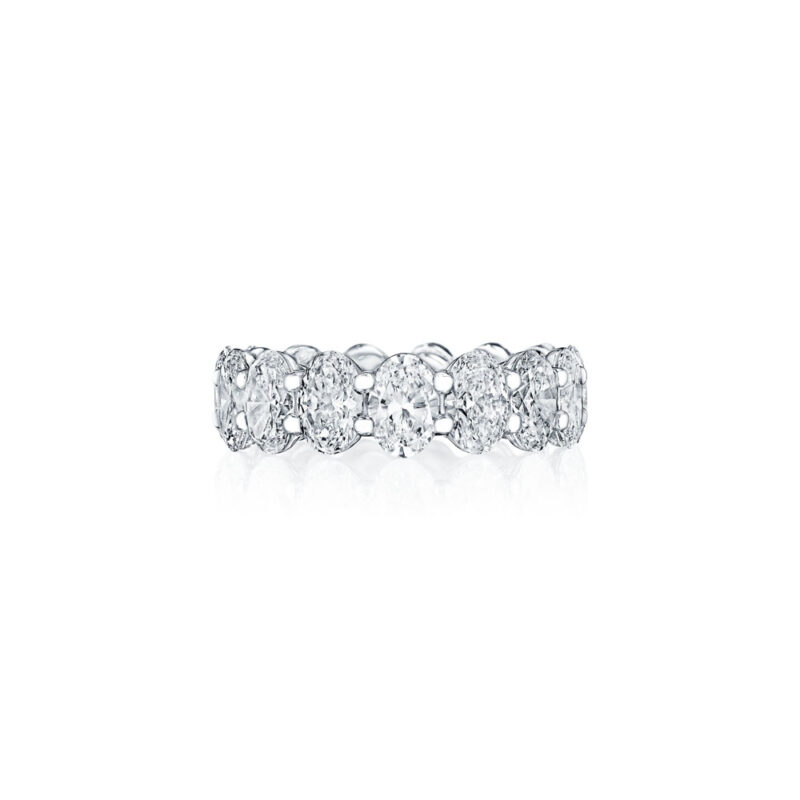 Shared Prong Oval Diamond Eternity Band