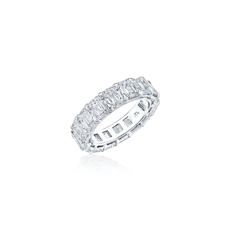 Shared Prong Emerald Cut Diamond Eternity Band