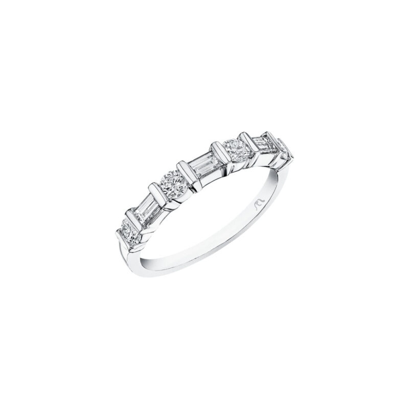 Bar Set Baguette & Round Diamond Band