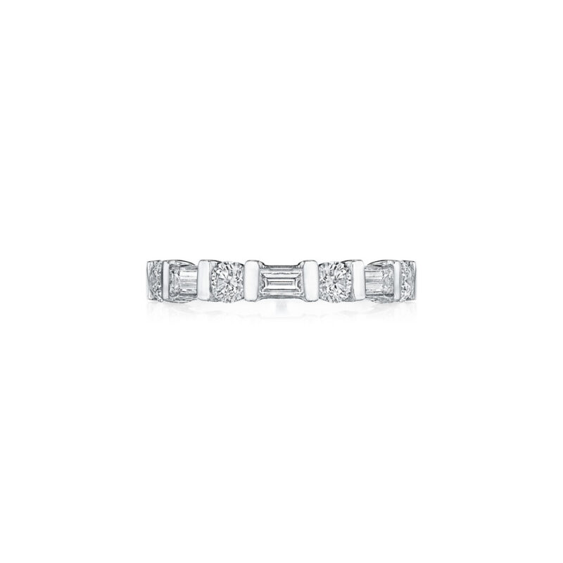 Bar Set Baguette & Round Diamond Band