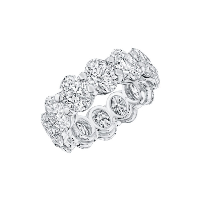 Shared Prong Oval Diamond Eternity Band
