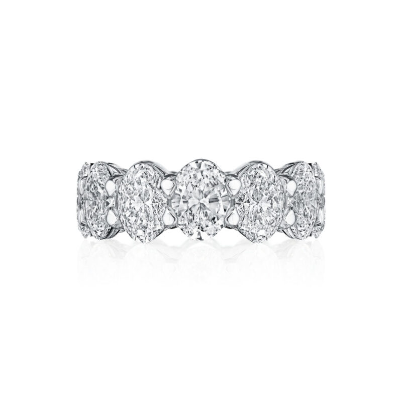 Shared Prong Oval Diamond Eternity Band