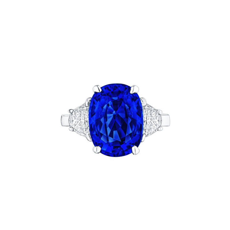 HM#5006 - Oval Sapphire & Half moon Diamond Ring