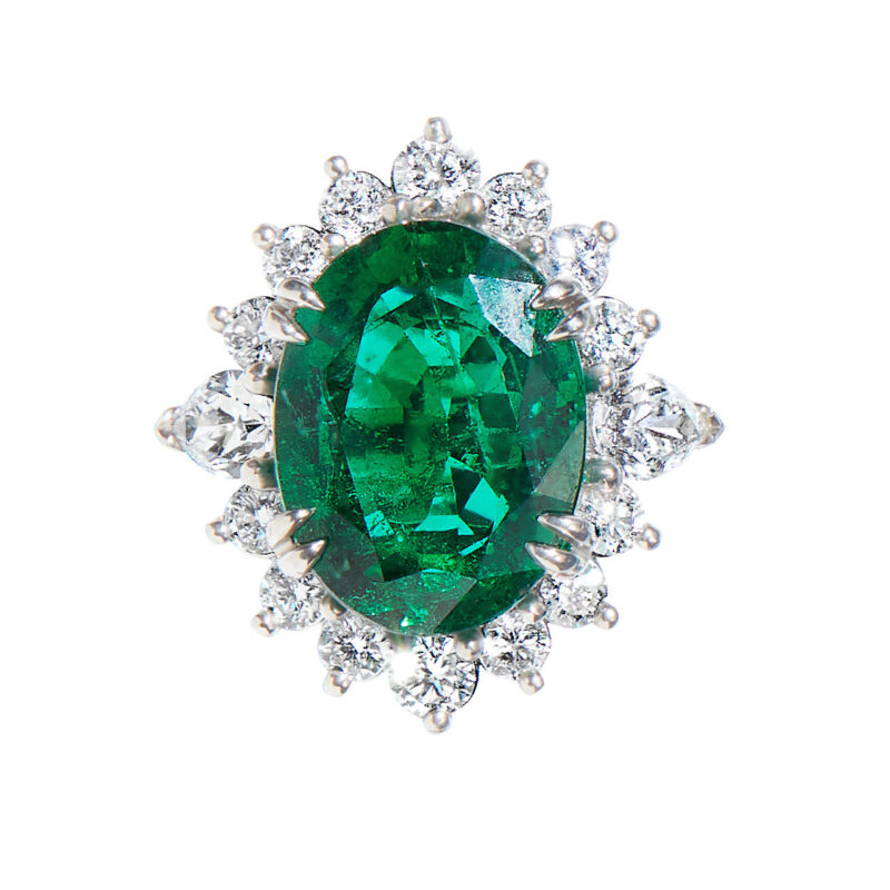 HM#6007 – Oval Cut Emerald & Pear Shape Diamond Ring
