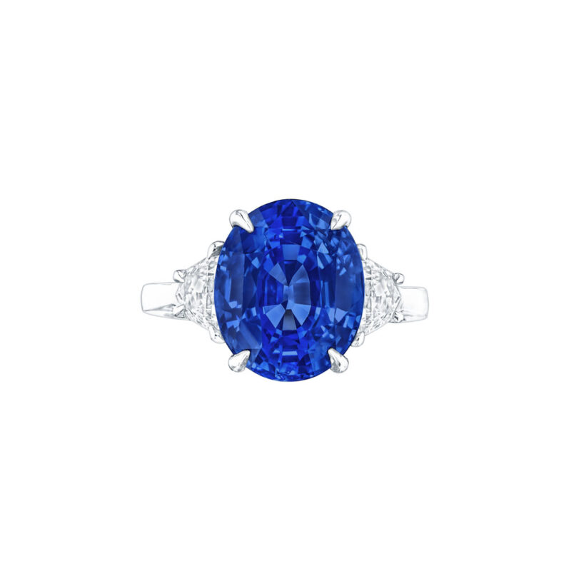 HM#5006- Oval Sapphire & Half moon Diamond Ring