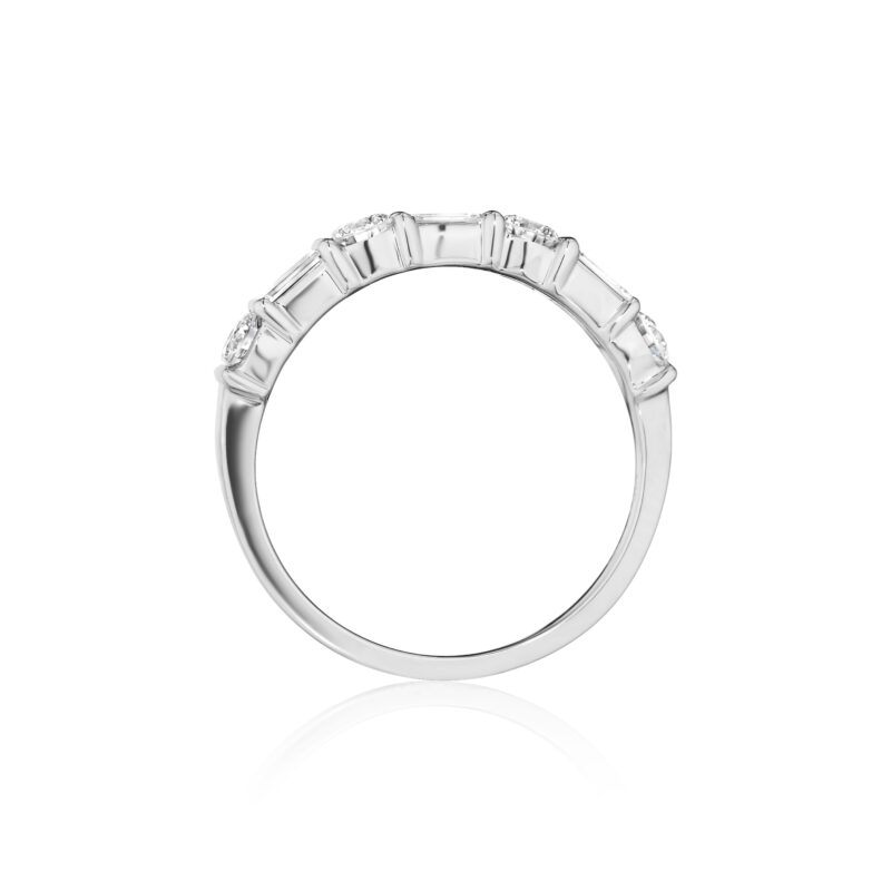 Bar Set Baguette & Round Diamond Band