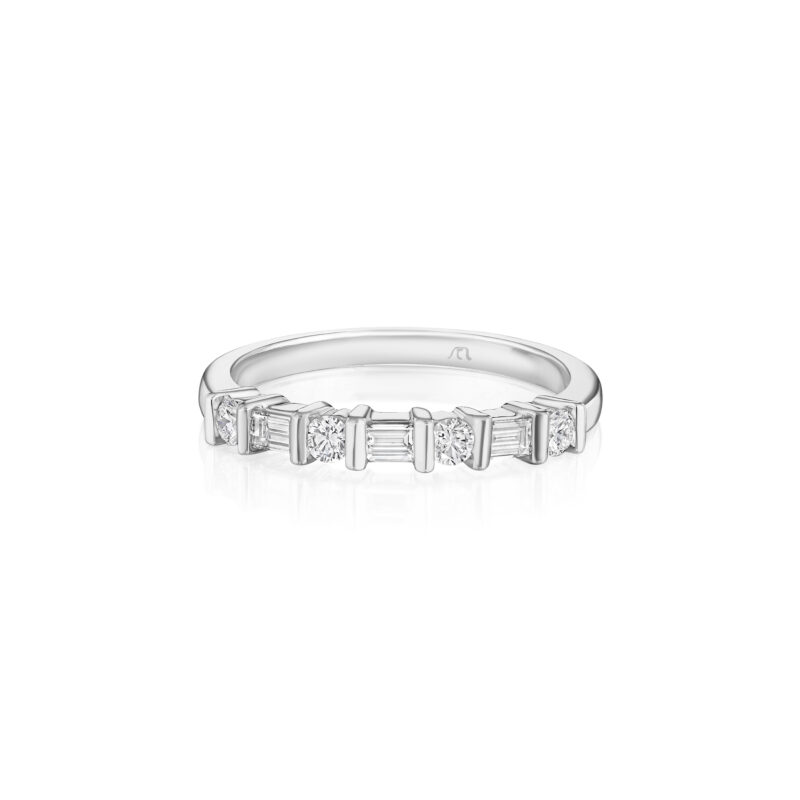 Baguette & Round Diamond Bar Set Band