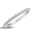 New York Dreams® Round Diamond Band