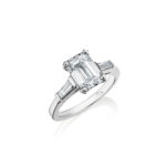 Emerald & Baguette Diamond Ring
